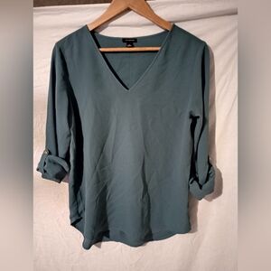ANN TAYLOR LINEN BLOUSE. SIZE SMALL